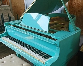 グリーンピアノ